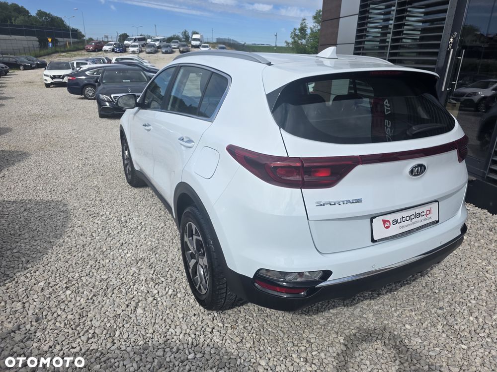 Kia Sportage 1.6 T-GDI 2WD VISION - 10