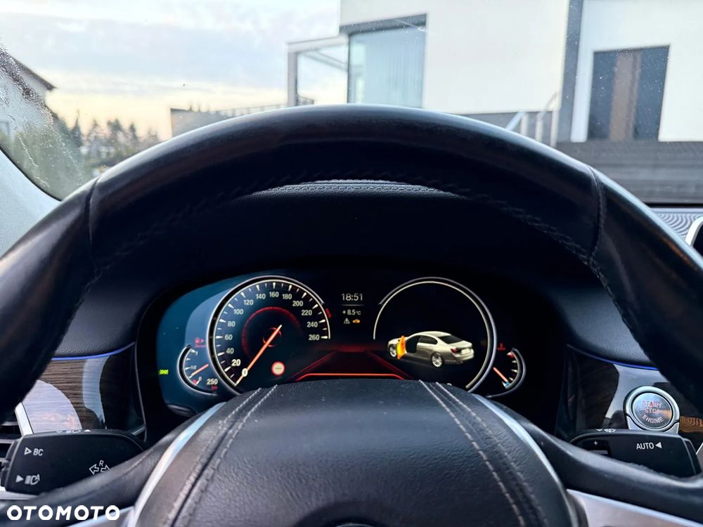 BMW Seria 7 730d xDrive - 11