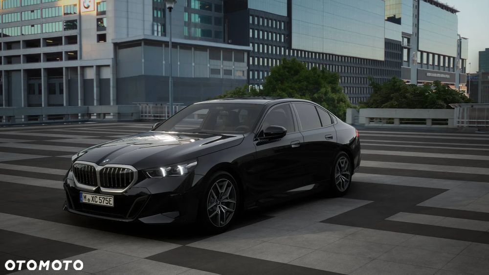 BMW Seria 5 530e xDrive PHEV - 2