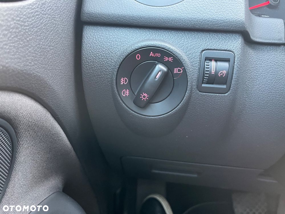 Volkswagen Golf Plus 1.4 TSI DSG United - 20