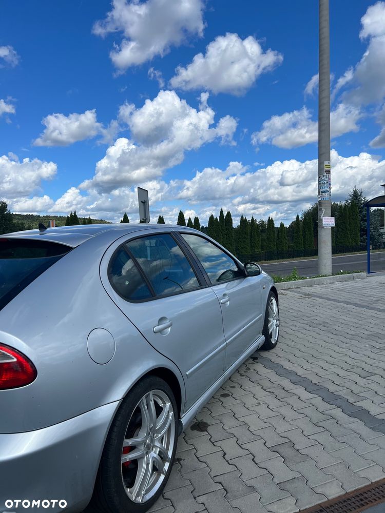 Seat Leon 1.8T Cupra R - 6