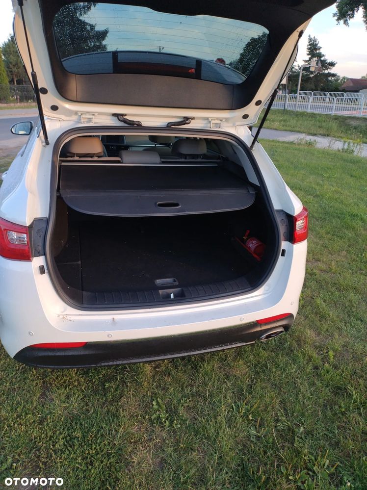 Kia Optima - 12