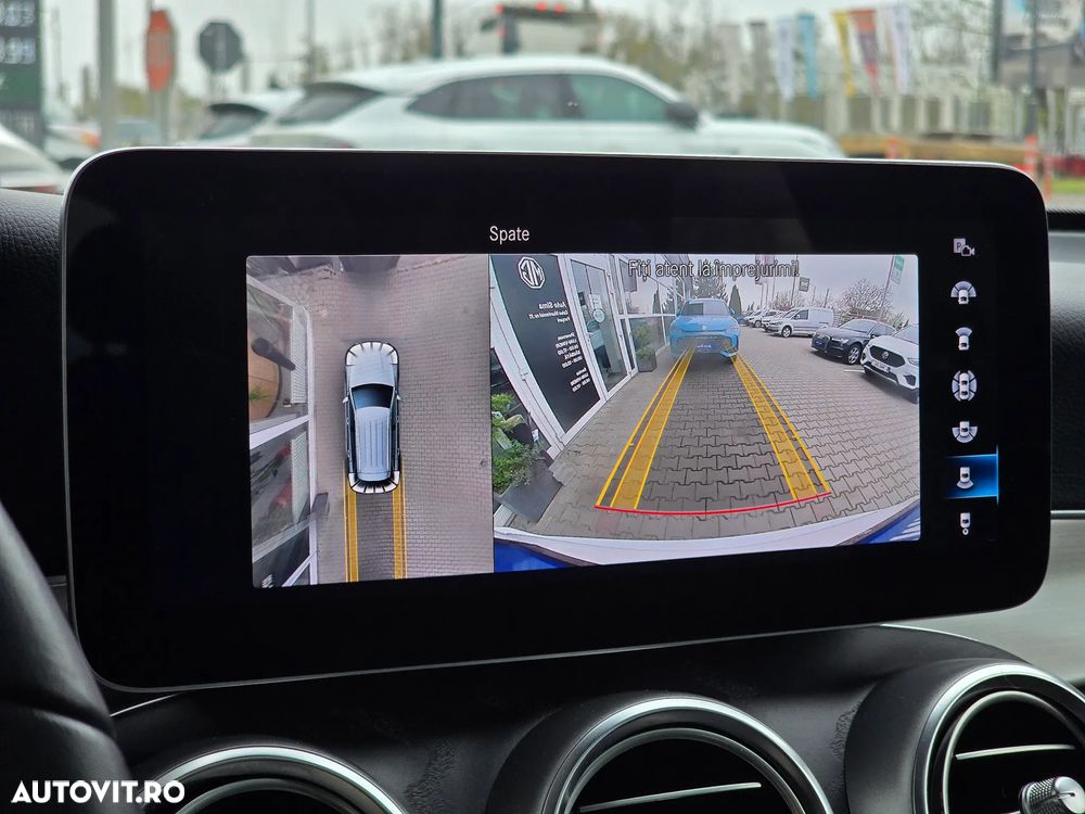 Mercedes-Benz GLC - 29