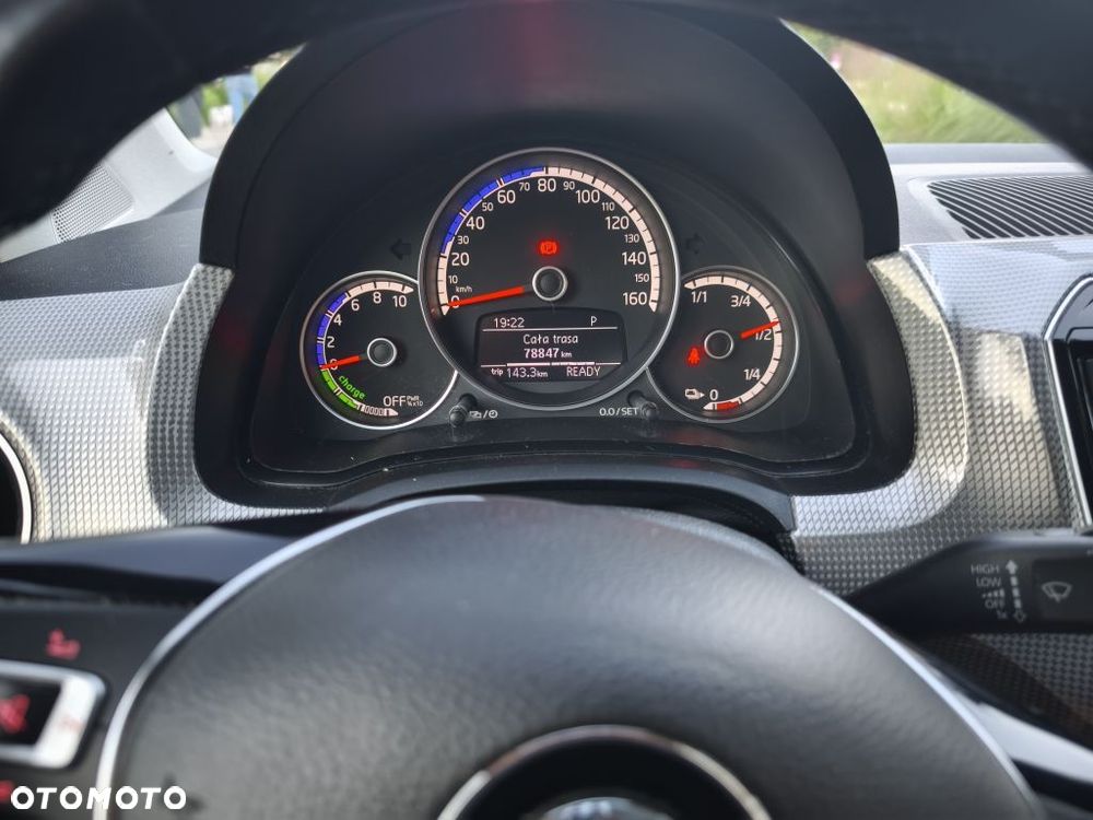 Volkswagen up! e-up - 4