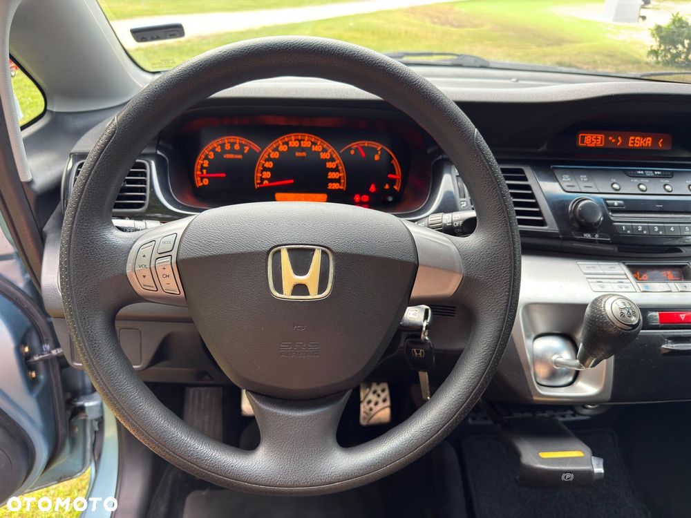 Honda FR-V 1.7 - 13