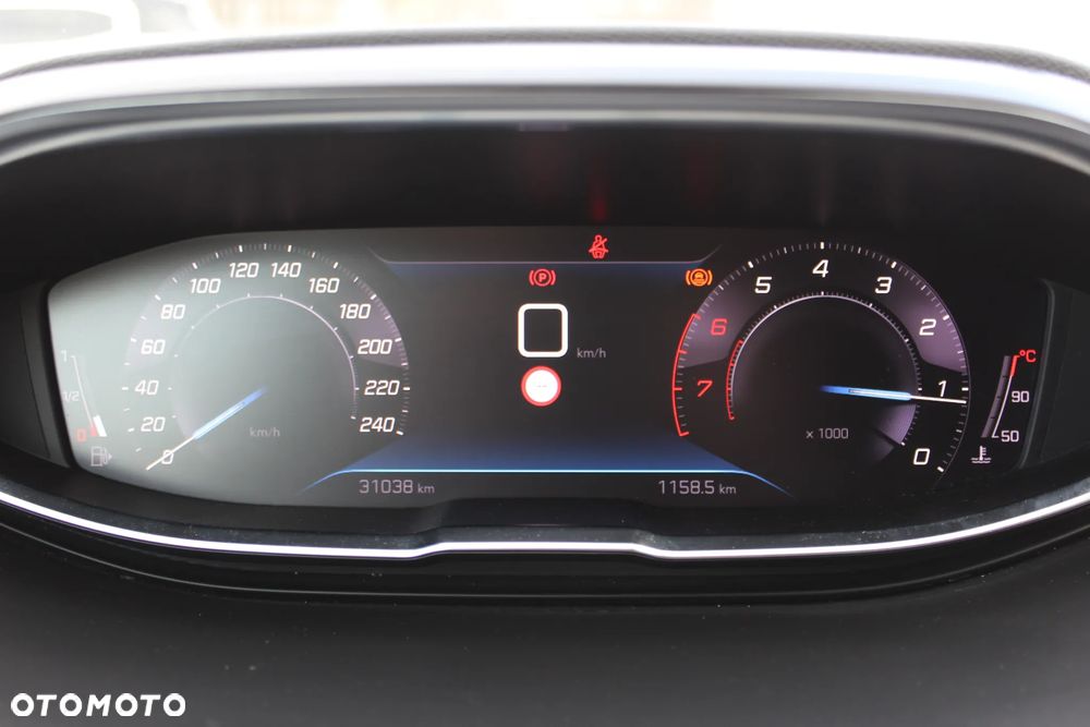 Peugeot 3008 1.2 PureTech Active Pack S&S - 17