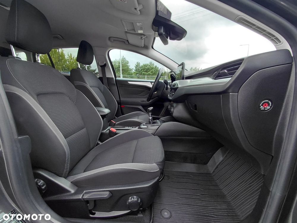 Ford Focus 1.5 EcoBoost Titanium - 23