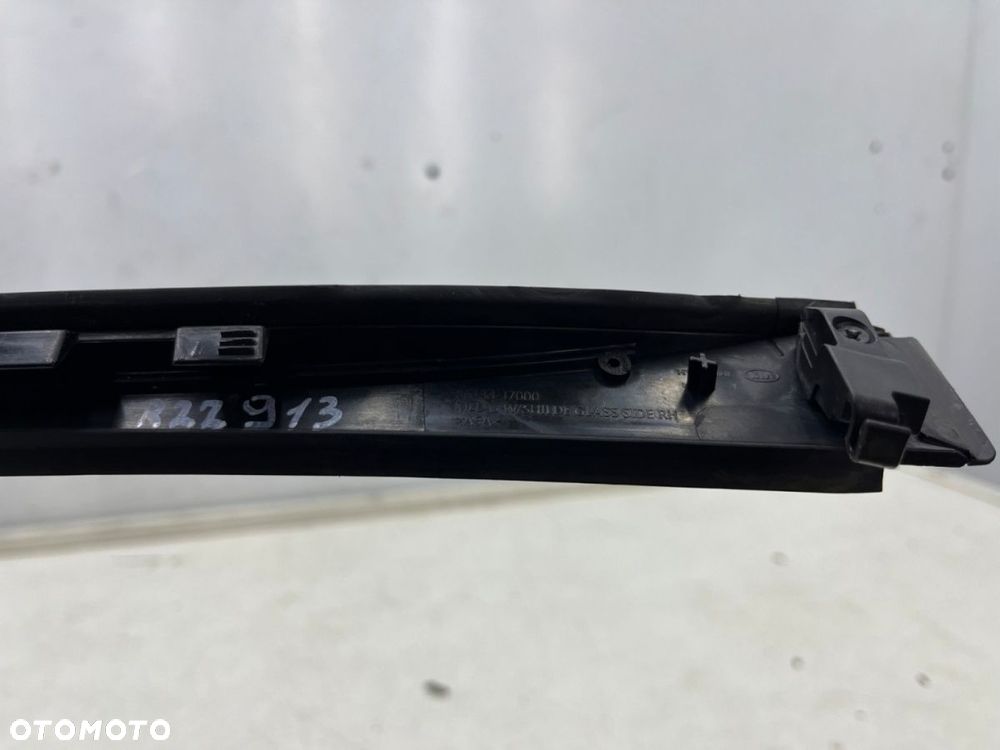 Listwa Kia Ceed 3 III Proceed III XCEED 18r.- prawa nakładka zgarniająca szyby przedniej czołowej - 10