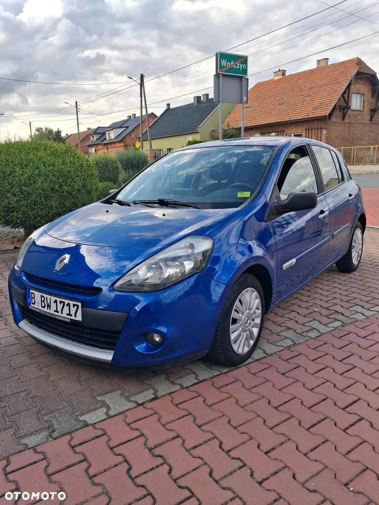 Renault Clio - 7