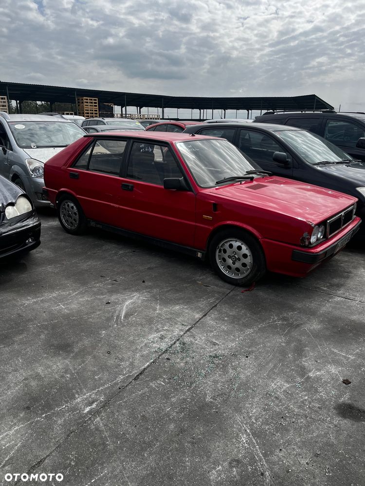 Lancia Delta 1600 HF Turbo - 3