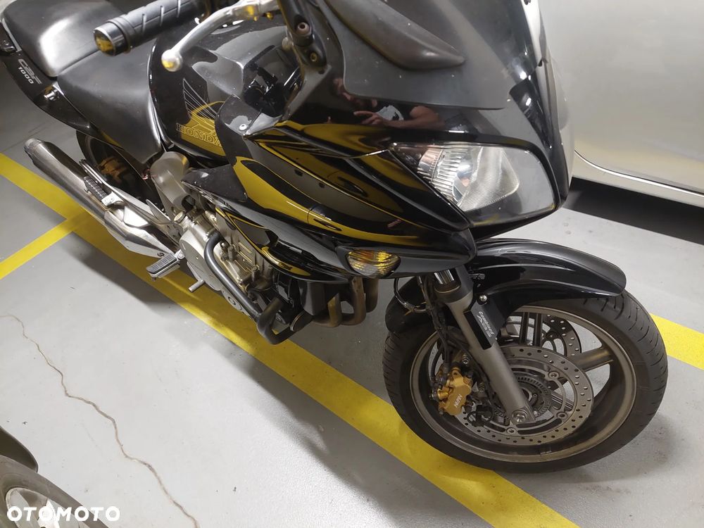 Honda CBF - 15