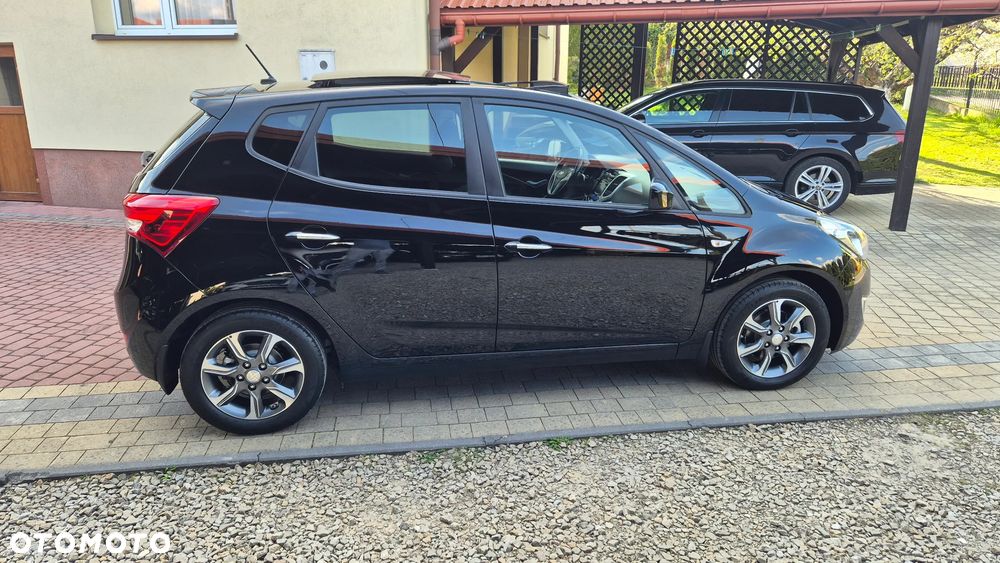 Hyundai ix20 1.6 Premium - 16