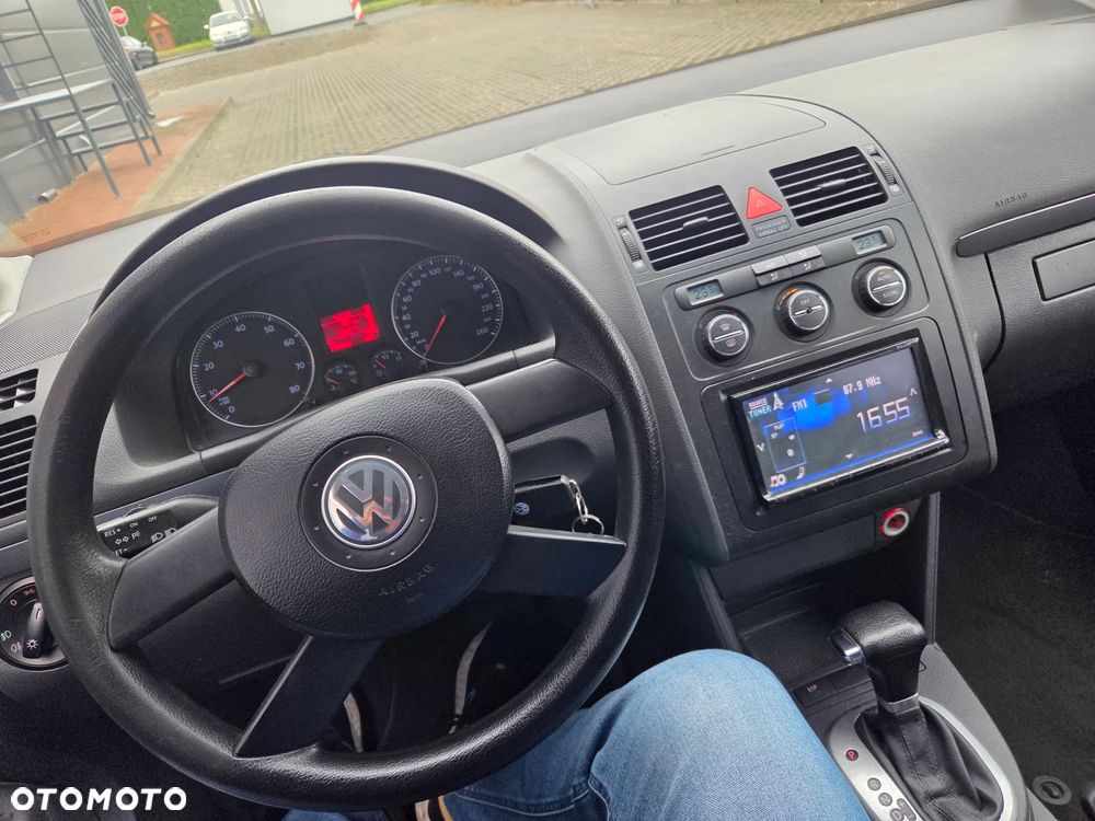 Volkswagen Touran 1.6 FSI Automatik Goal - 8