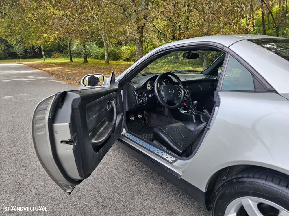 Mercedes-Benz SLK 200 Kompressor - 4