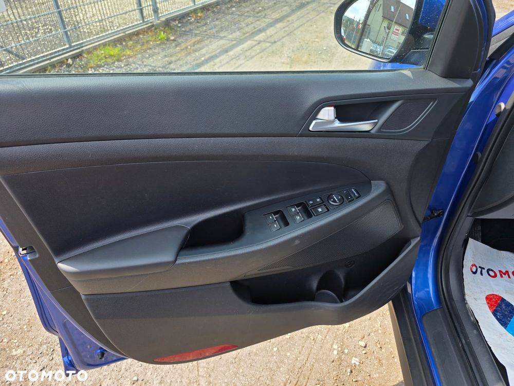 Hyundai Tucson blue 1.6 CRDi 4WD Select - 13