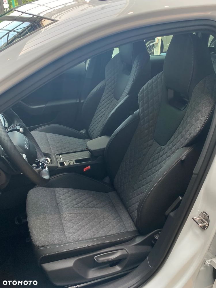 Skoda Octavia - 4
