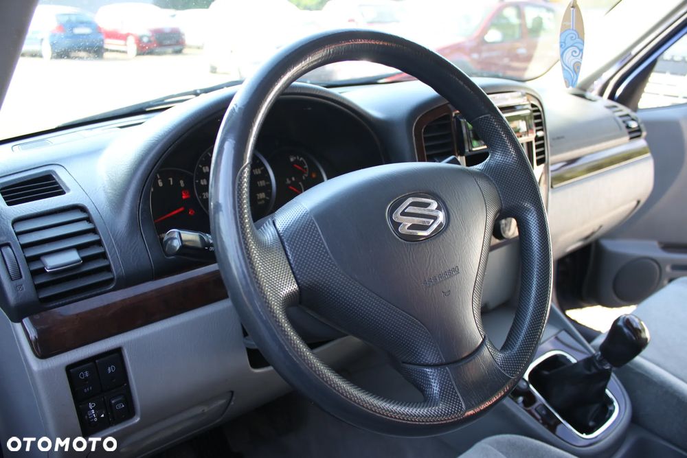 Suzuki Grand Vitara - 12