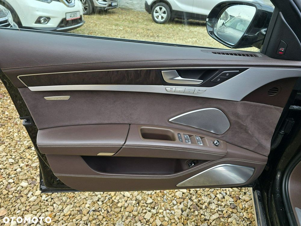 Audi A8 - 33