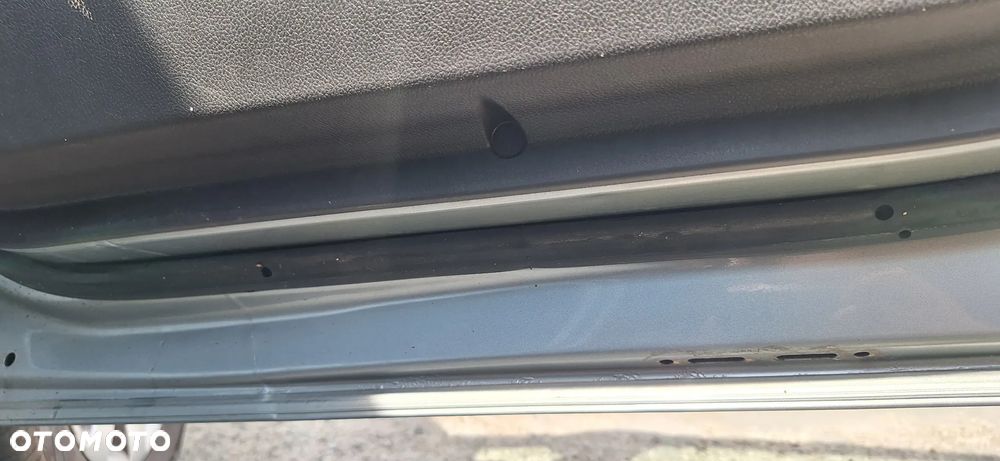 Opel Meriva B Drzwi Przód Przednie Prawe Kod Lakieru Z179 - 26