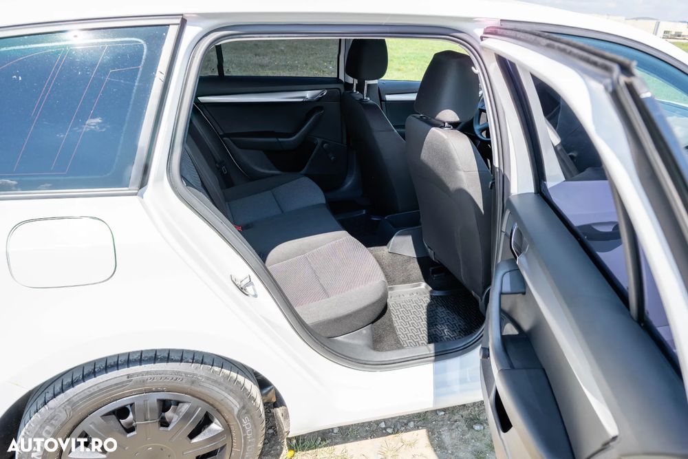 Skoda Octavia 1.6 TDI Edition - 15