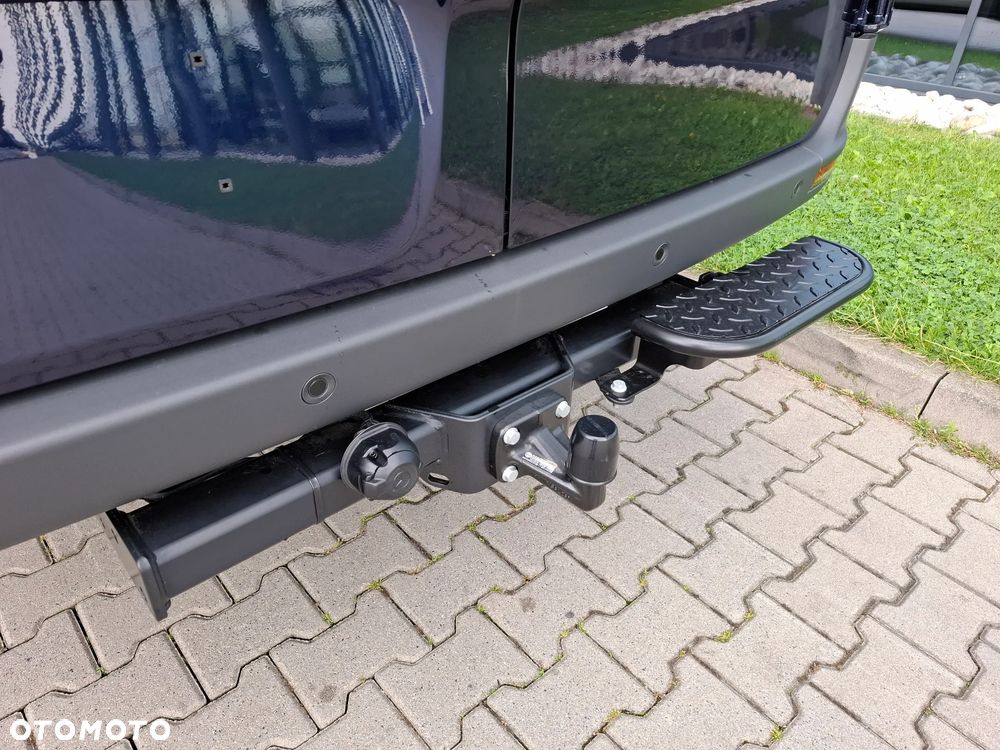 Mercedes-Benz Sprinter 319 CDI Furgon SELECT długi 4325 mm L3H2 - 12