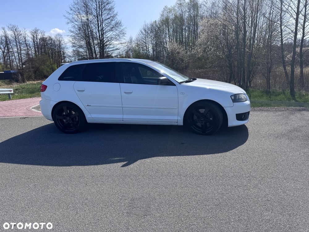 Audi A3 Sportback 3.2 Quattro S tronic - 4