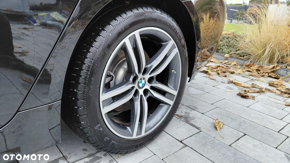 BMW Seria 5 518d Luxury Line - 18