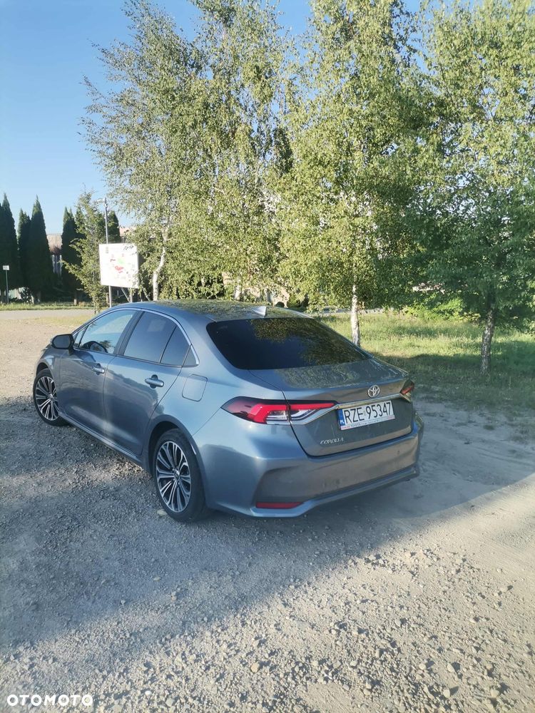 Toyota Corolla - 5