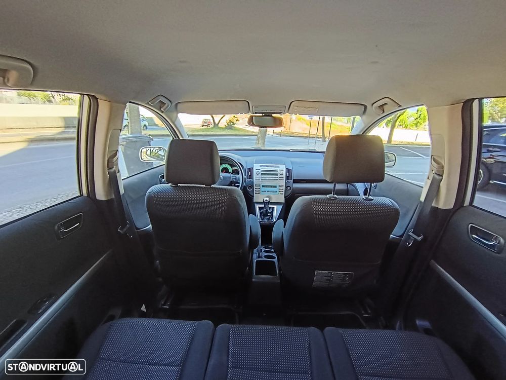 Toyota Corolla Verso 2.2 D-4D Sol - 13