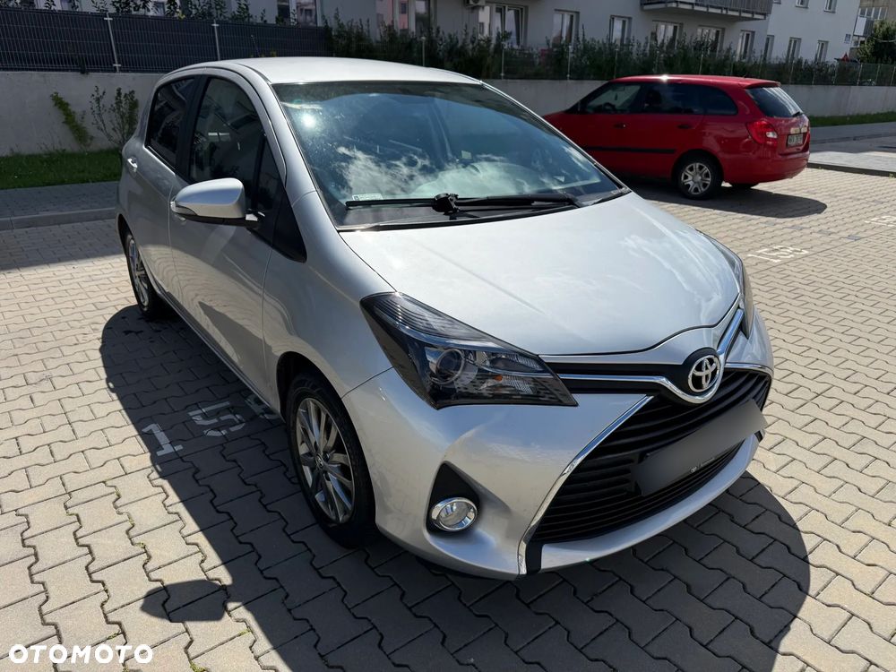 Toyota Yaris 1.33 Premium EU6 - 2