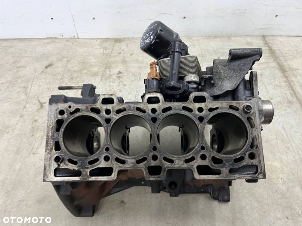 Blok silnika Renault Clio Scenic Kangoo Logan Sandero Dokker 1.5 dCi. 86km 63kw dół silnika K9KT766 - 3