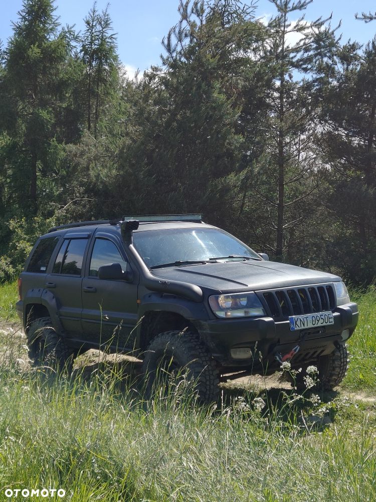 Jeep Cherokee - 2