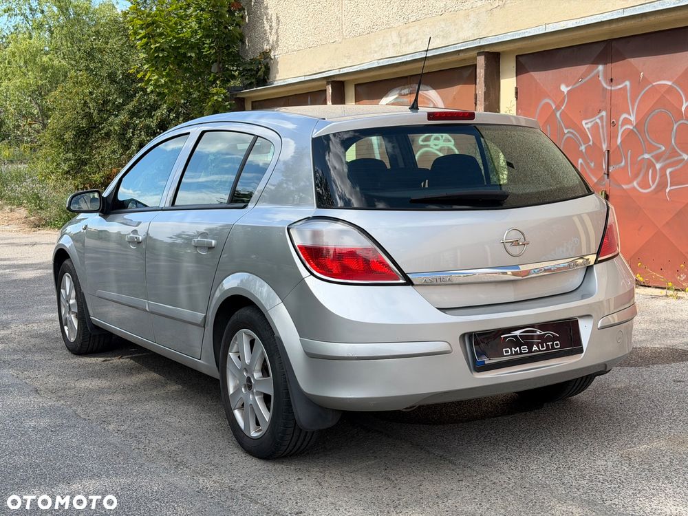 Opel Astra 1.6 Catch me - 8