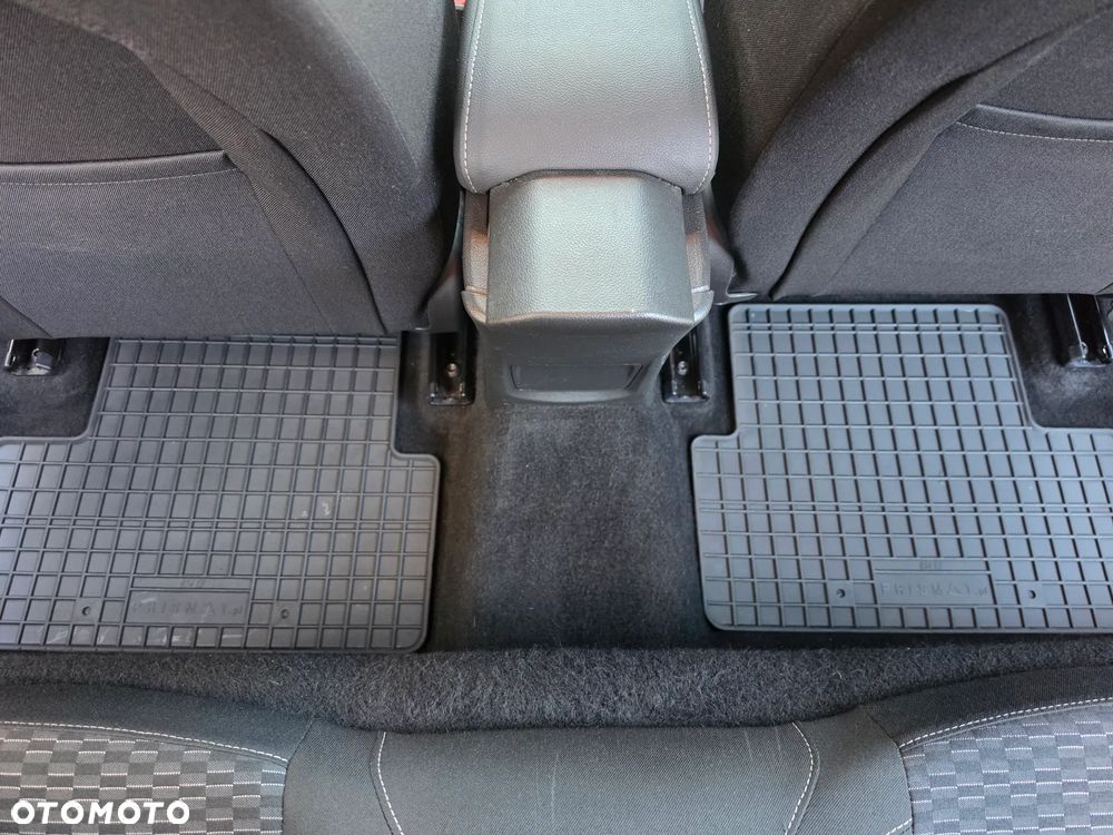 Opel Astra 1.4 T Cosmo EU6 - 26