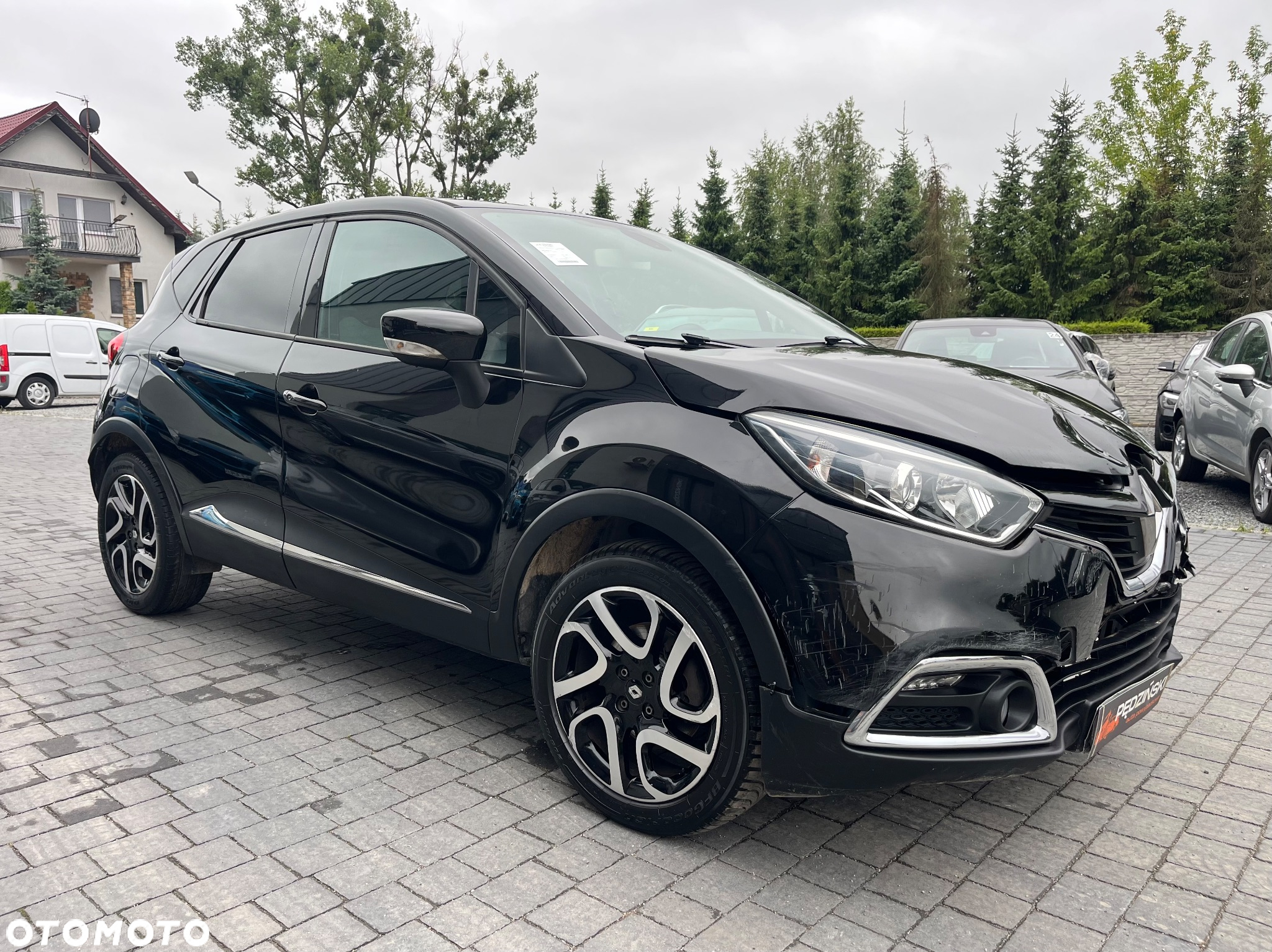 Renault Captur - 3