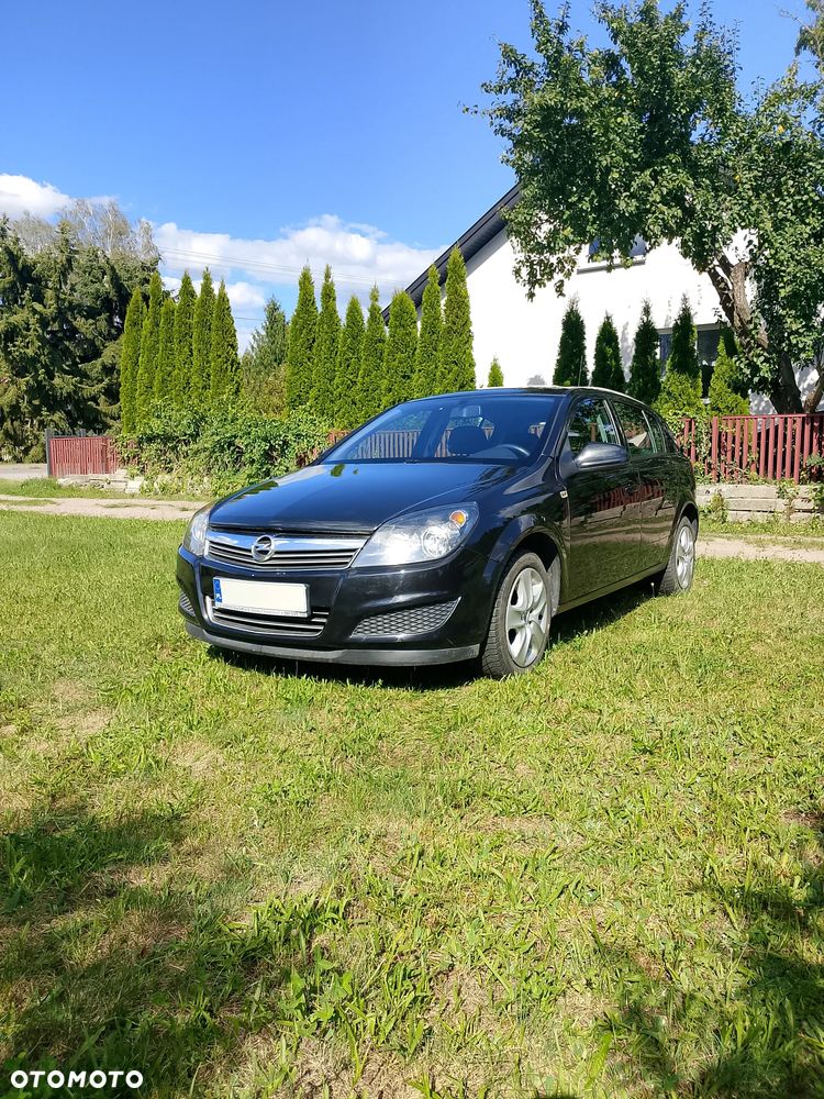 Opel Astra - 1