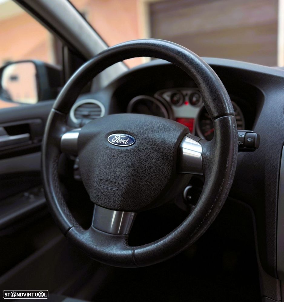 Ford Focus 1.6 TDCi ECOnetic - 12