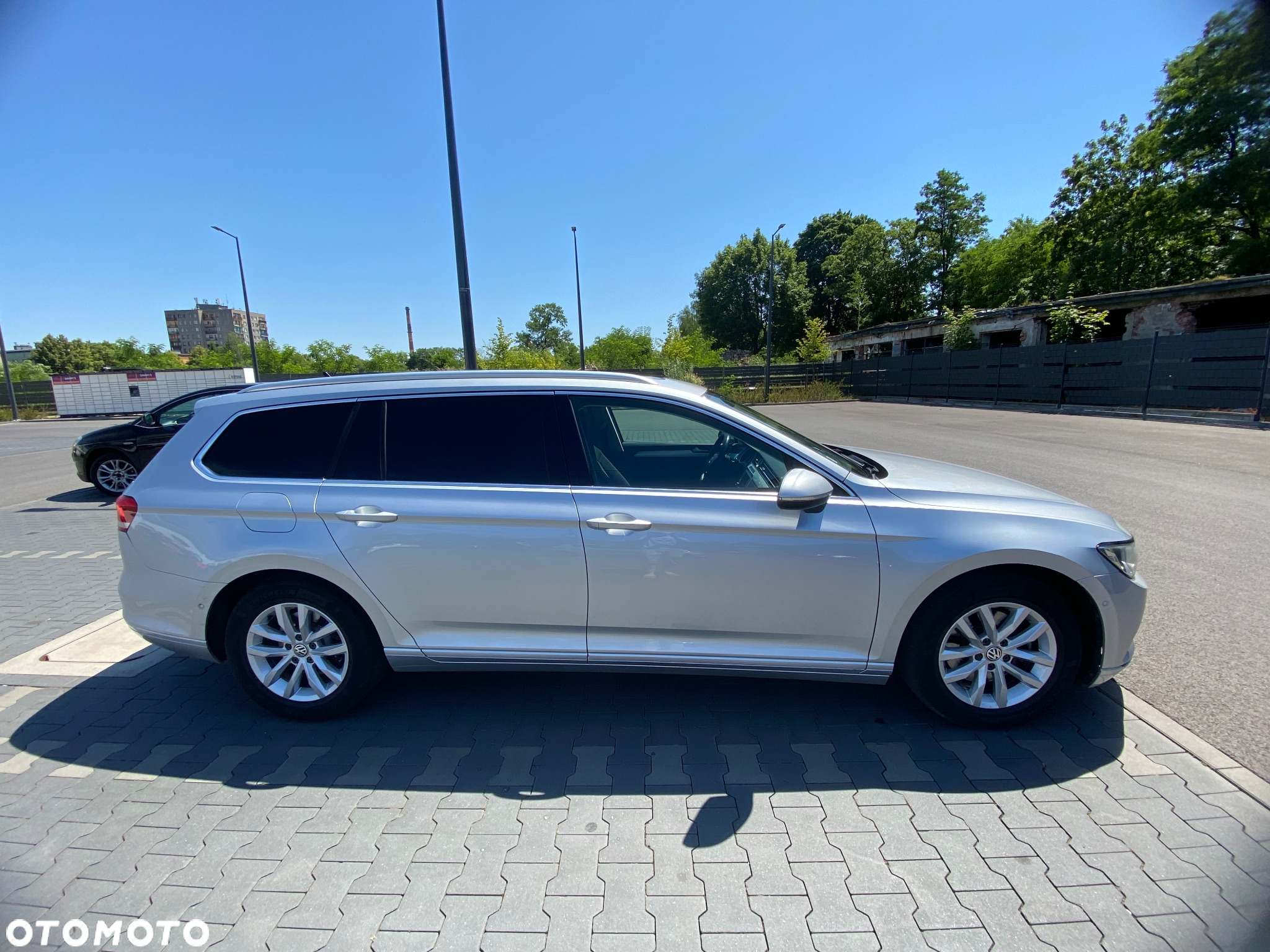 Volkswagen Passat - 7