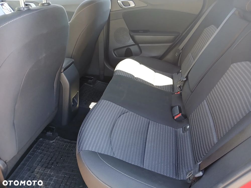 Kia XCeed 1.5 T-GDI M DCT - 6