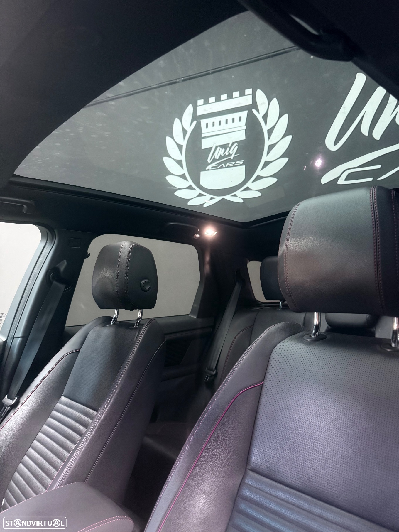 Land Rover Discovery Sport 2.0 D AWD R-Dynamic HSE - 24