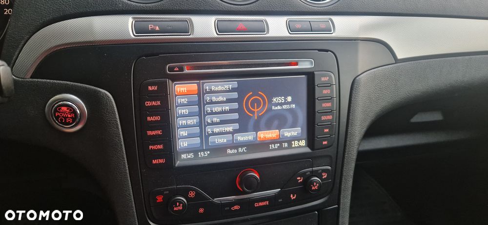 Ford S-Max 2.0 TDCi DPF Titanium - 18