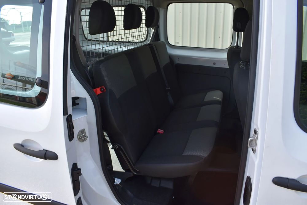 Renault Kangoo E-Tech - 9