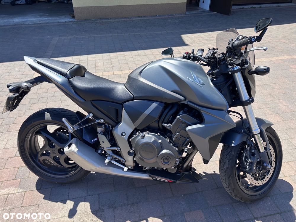 Honda CB - 3