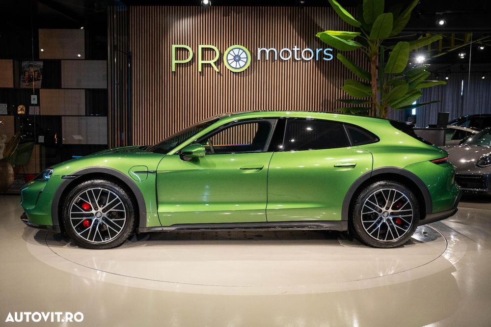 Porsche Taycan 4S - 10