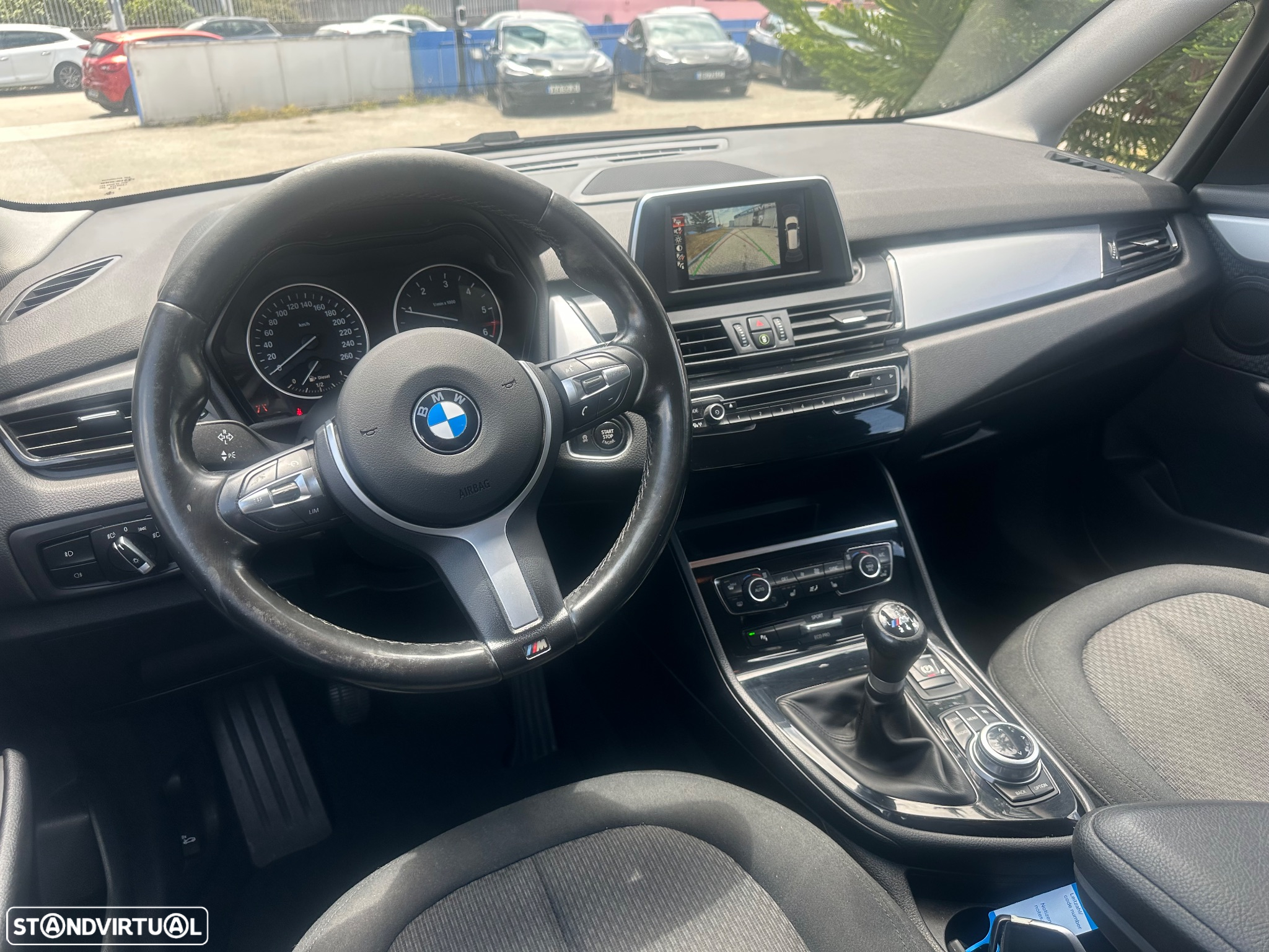 BMW 216 Gran Tourer d - 54