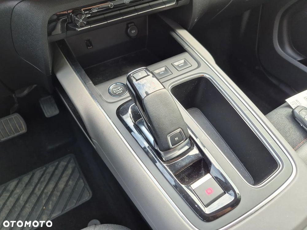 Citroën C5 Aircross 1.2 PureTech Shine EAT8 - 16
