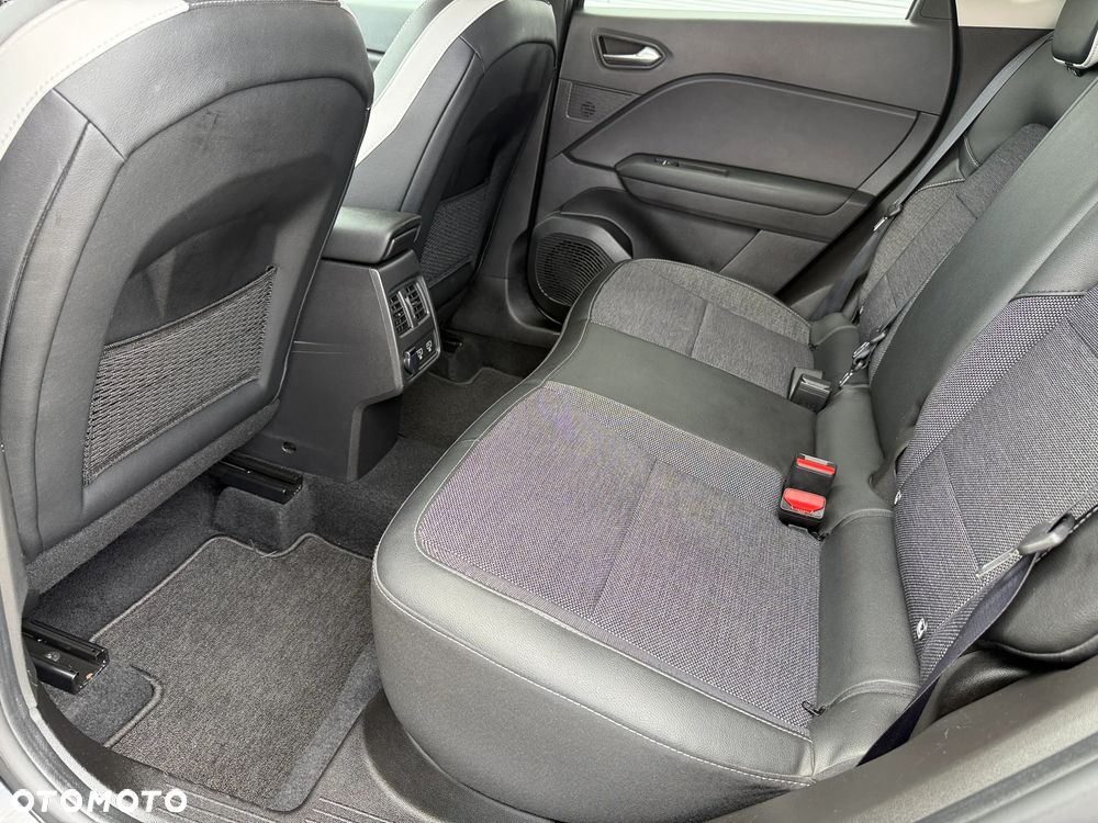 Renault Captur - 19