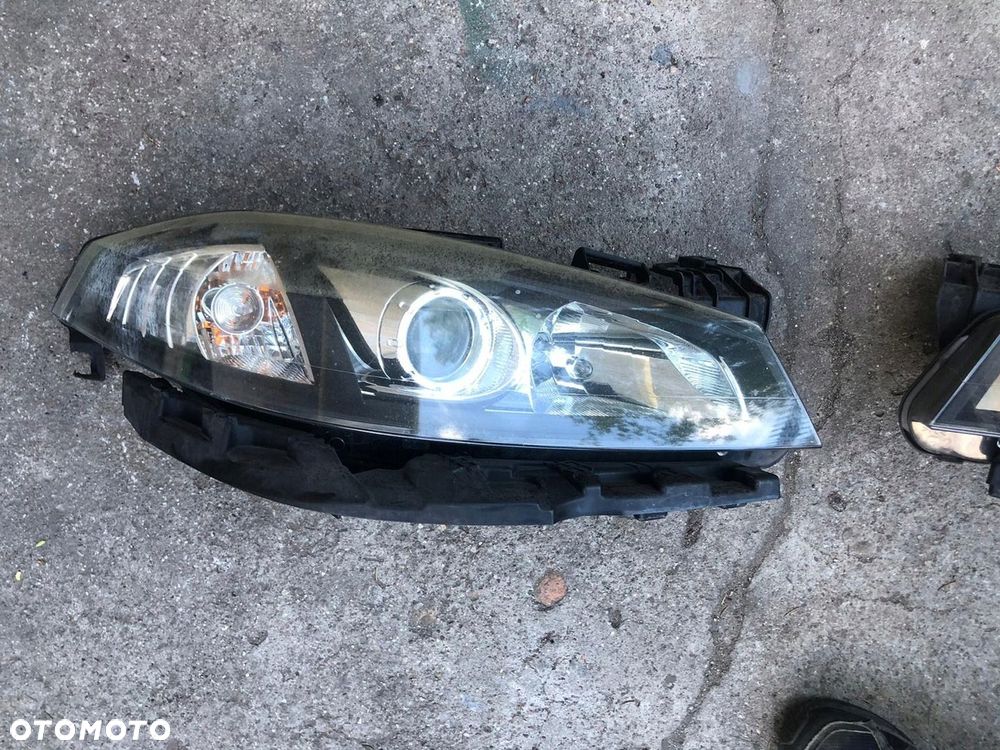 RENAULT LAGUNA II 2 lampa lampy przód lewa prawa cena za 2 sztuki   lift - 2