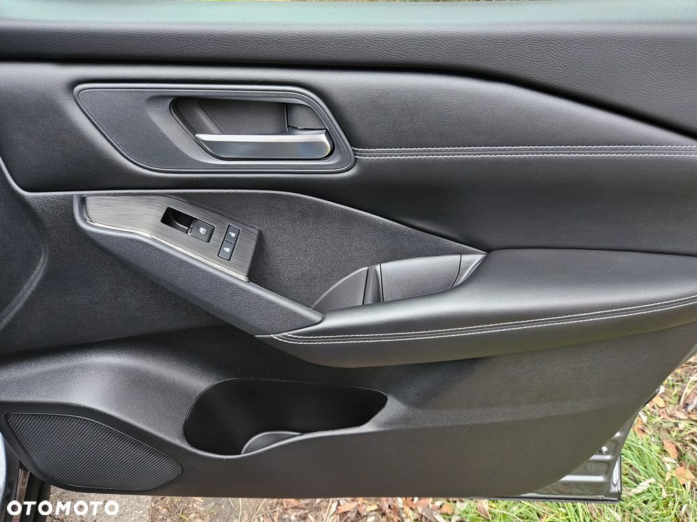 Nissan Qashqai 1.3 DIG-T MHEV Acenta - 33