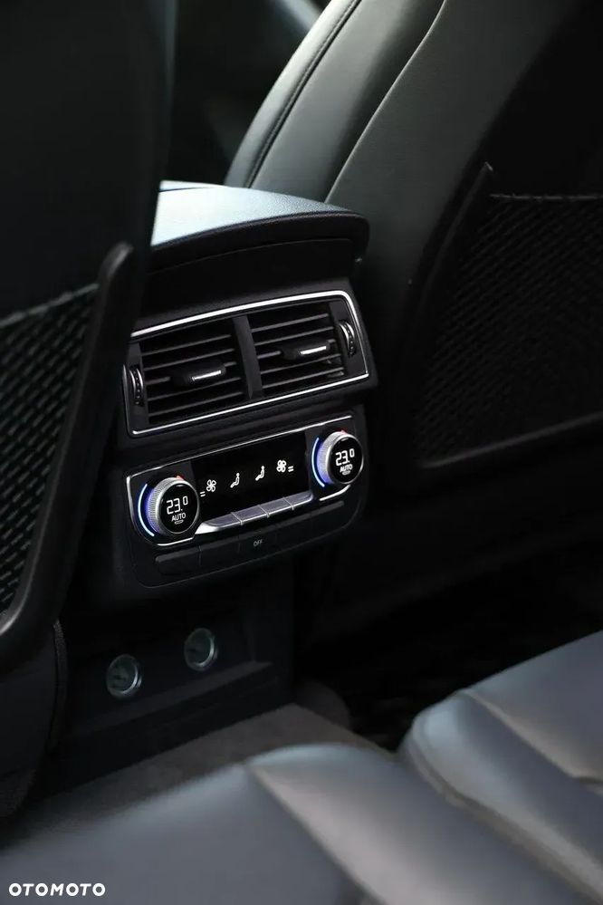 Audi Q7 3.0 TDI ultra Quattro Tiptronic - 35